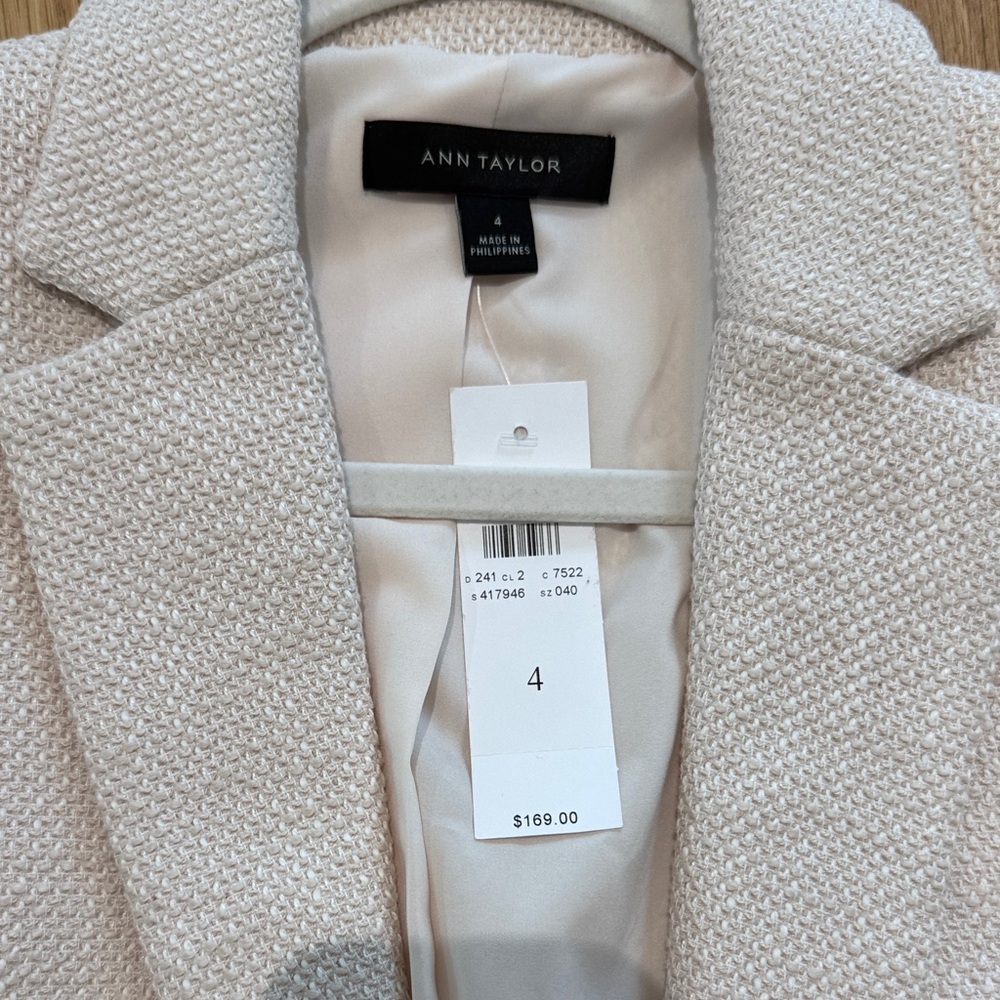 NWT Ann Taylor Tweed Cream Blazer, 4 - Picture 2 of 5